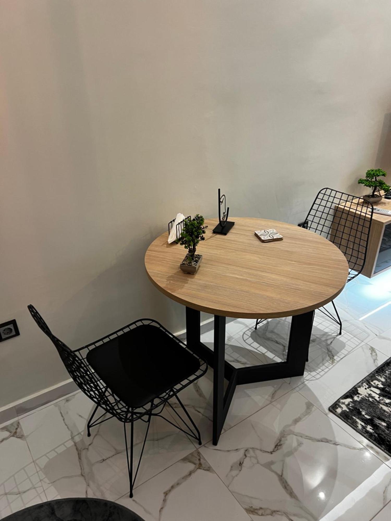 Elnef Suites เทสซาโลนิกิ ภายนอก รูปภาพ